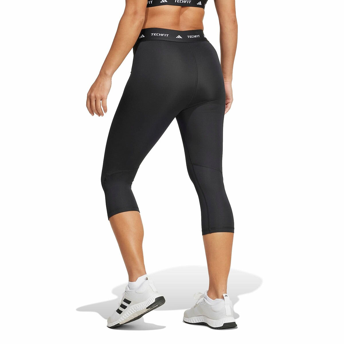 Calça legging esportiva 3/4 TECHFIT da adidas Performance