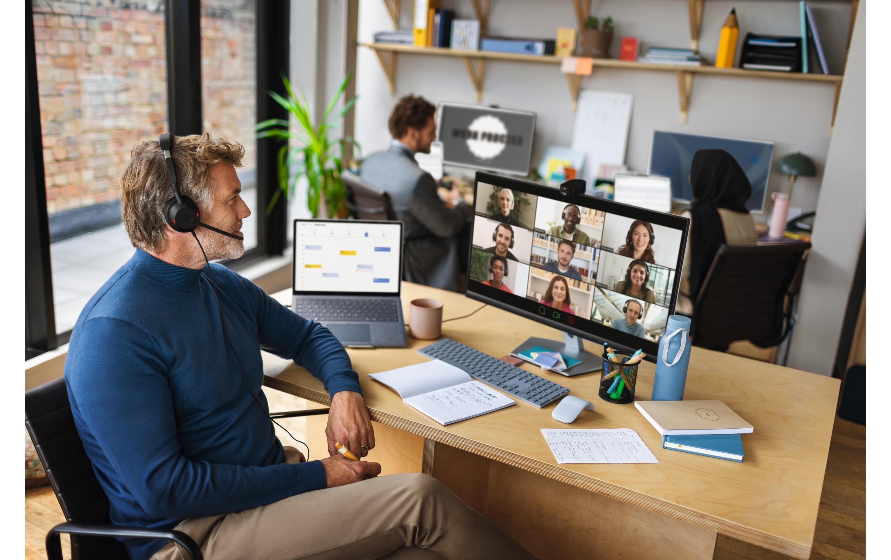 Headset Evolve2 50 Duo MS, USB-A<br>Dank der geräuschunterdrückenden Mikrofone können Sie von überall aus professionell arbeiten