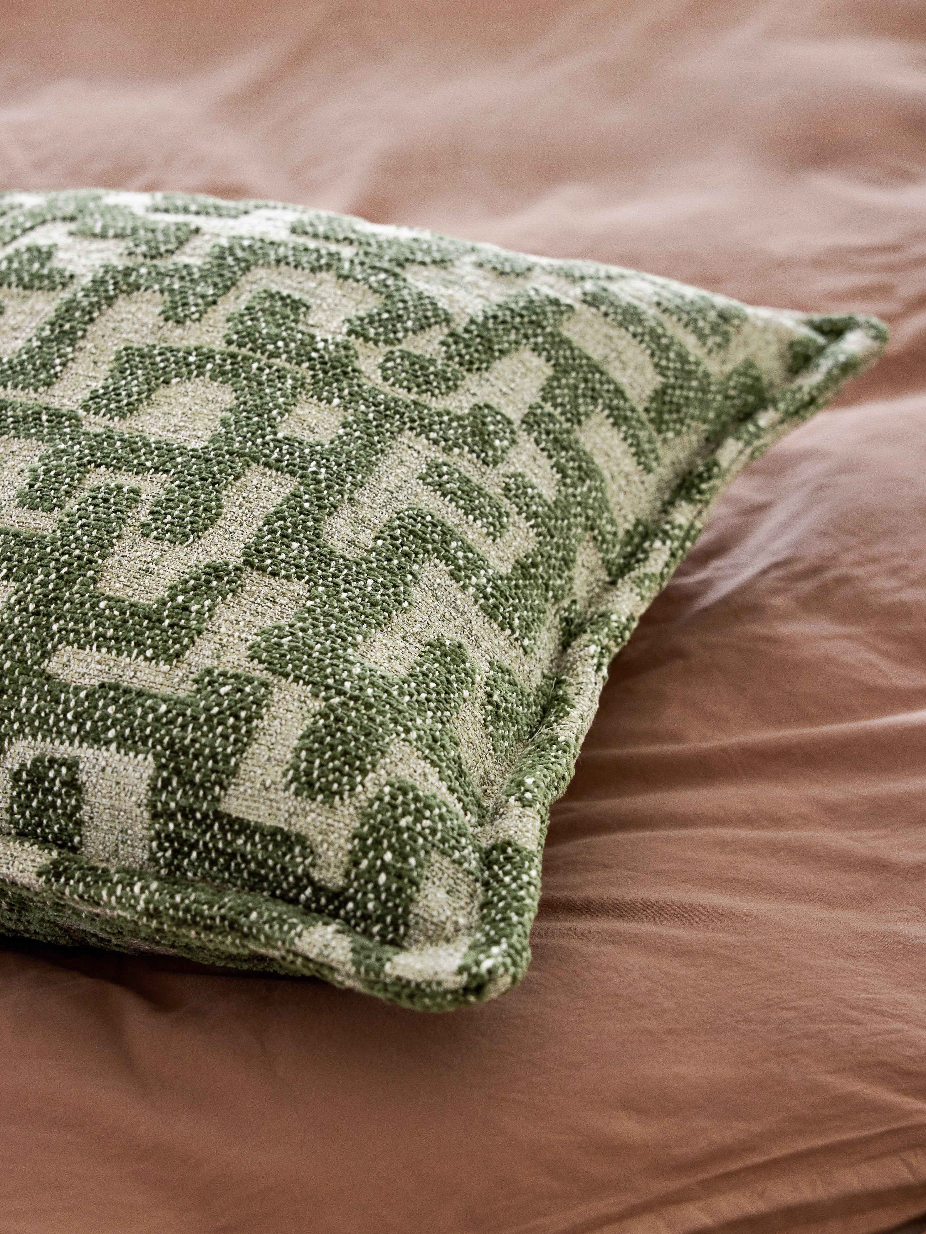 Viscose kussen Contia met ingeweven jacquard patroon