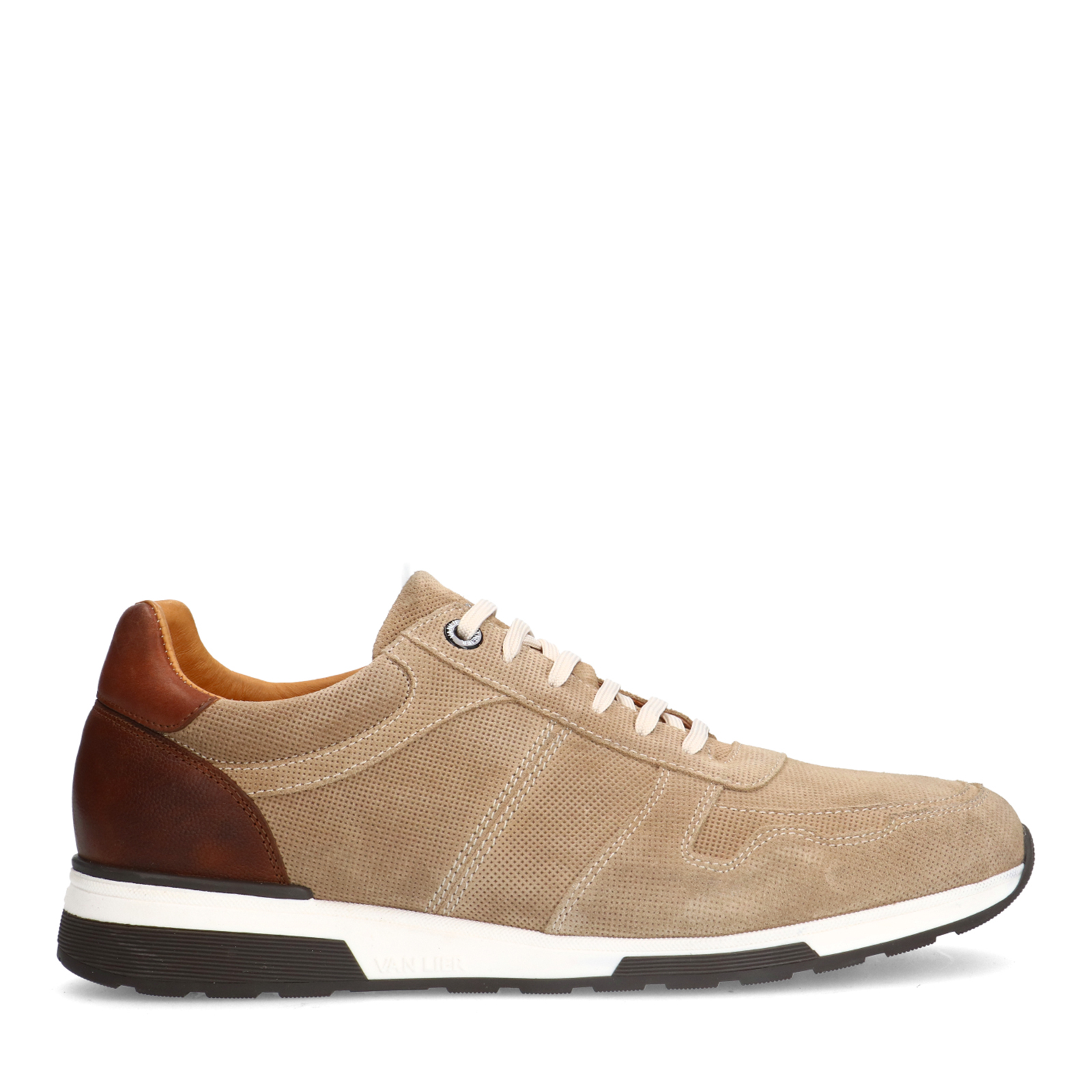 Beige suède sneakers