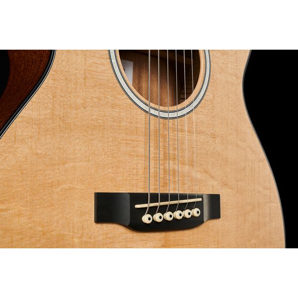 Martin Guitar 000CJr-10E, Sitka, Sapele