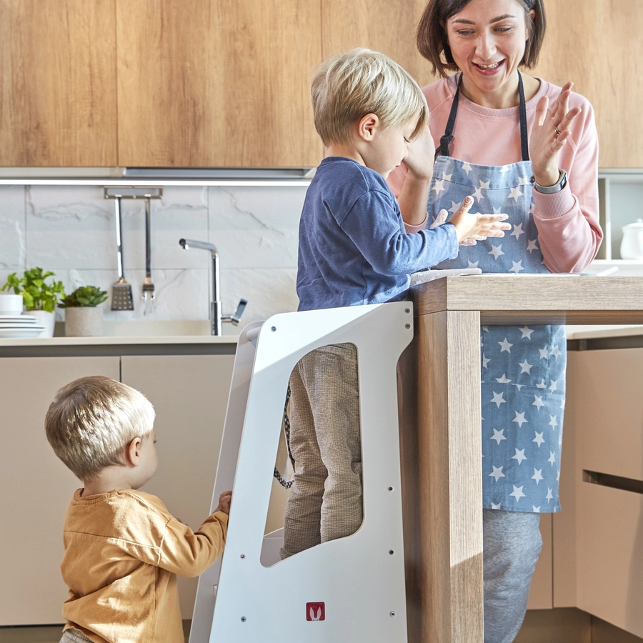Bianconiglio Kids Lernturm EVO mit KidSafe Rausfallschutz weiß