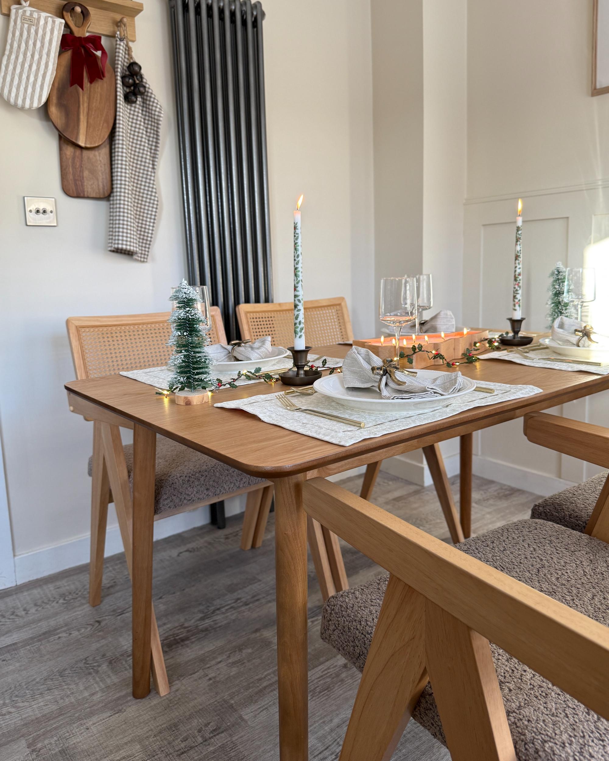 Eettafel ELVYN Licht eikenhout 80 cm 140 cm