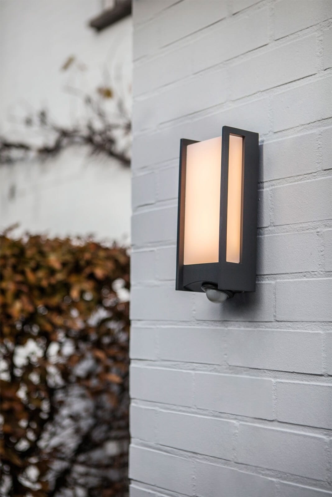 ECO-LIGHT LED Außenleuchte QUBO mit Bewegungsmelder