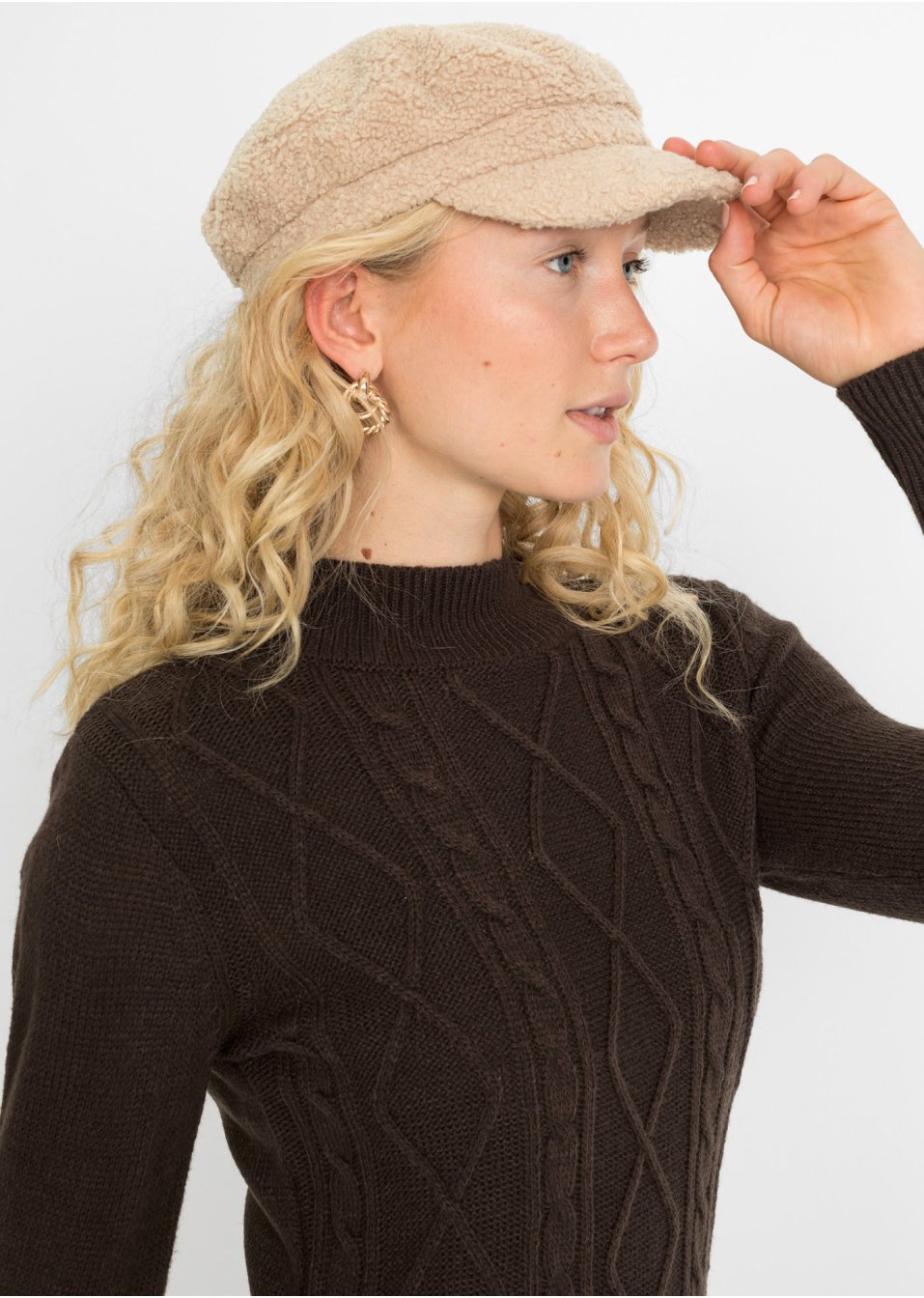 Robe en maille avec motif torsadé
