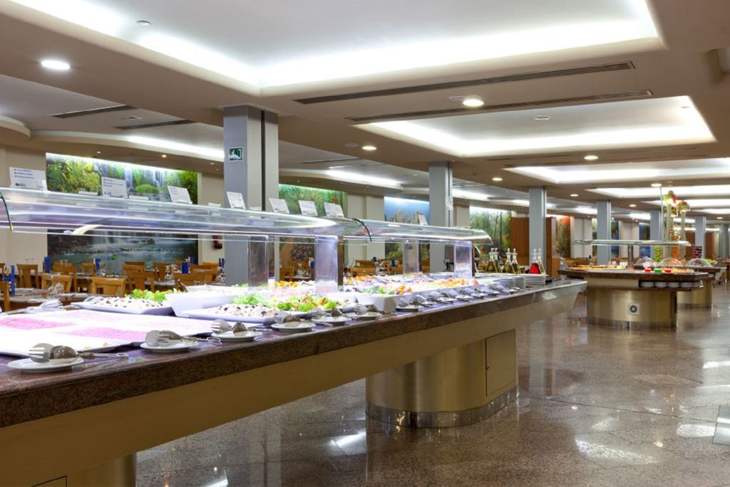 Gran Hotel Bali Halfpension - Hotel