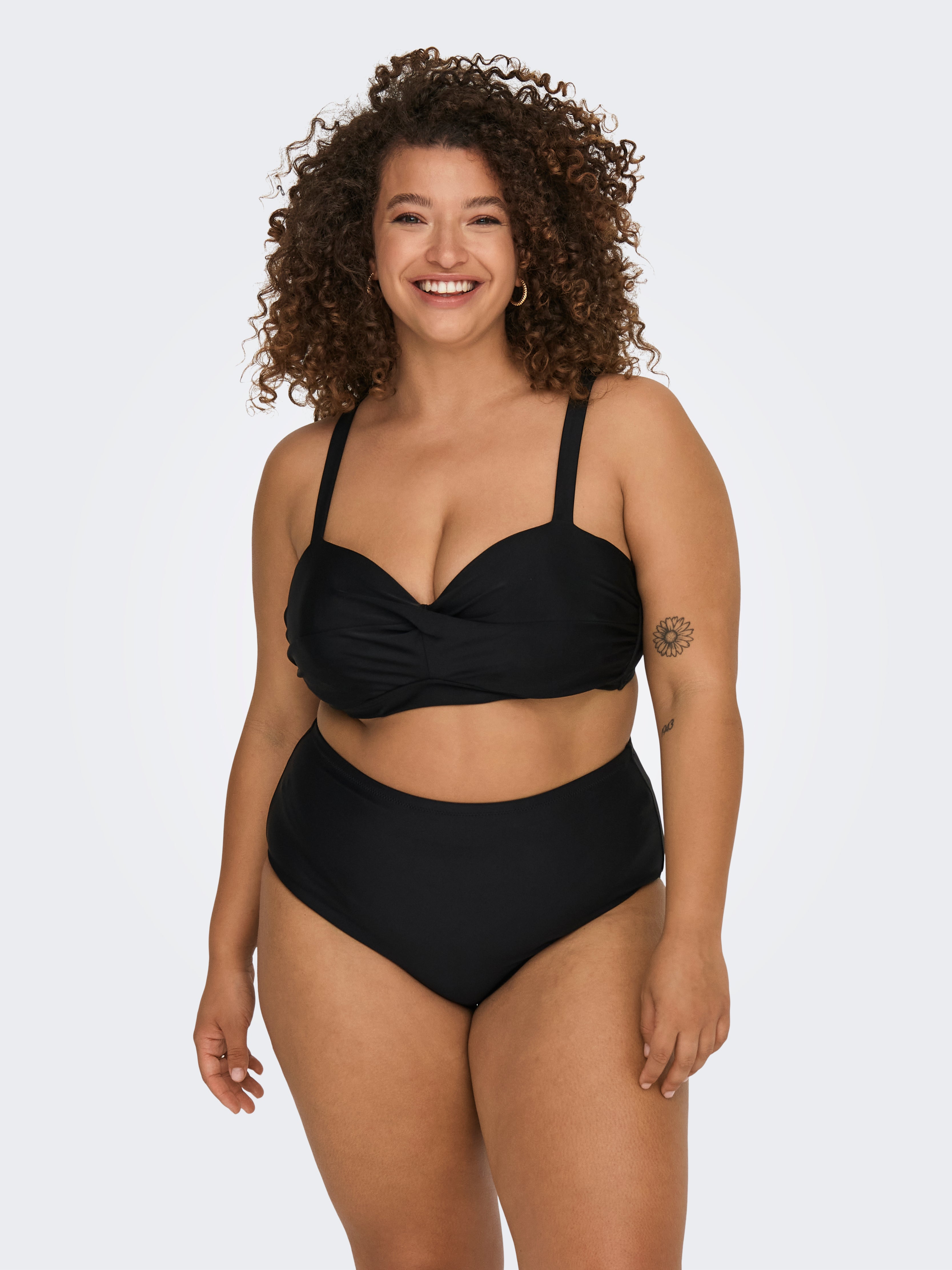 CARSOPHIA Bikini-Oberteil Black