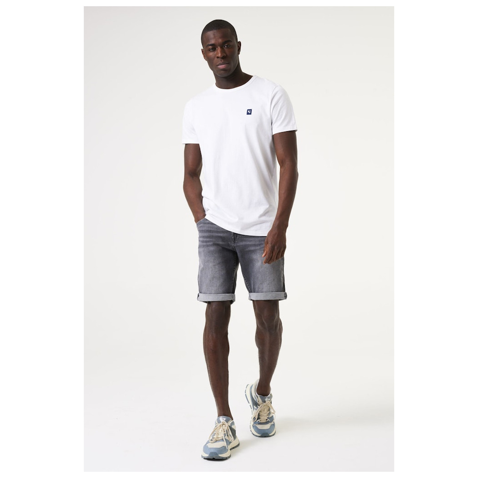 Garcia 615 col.3959_Russo short