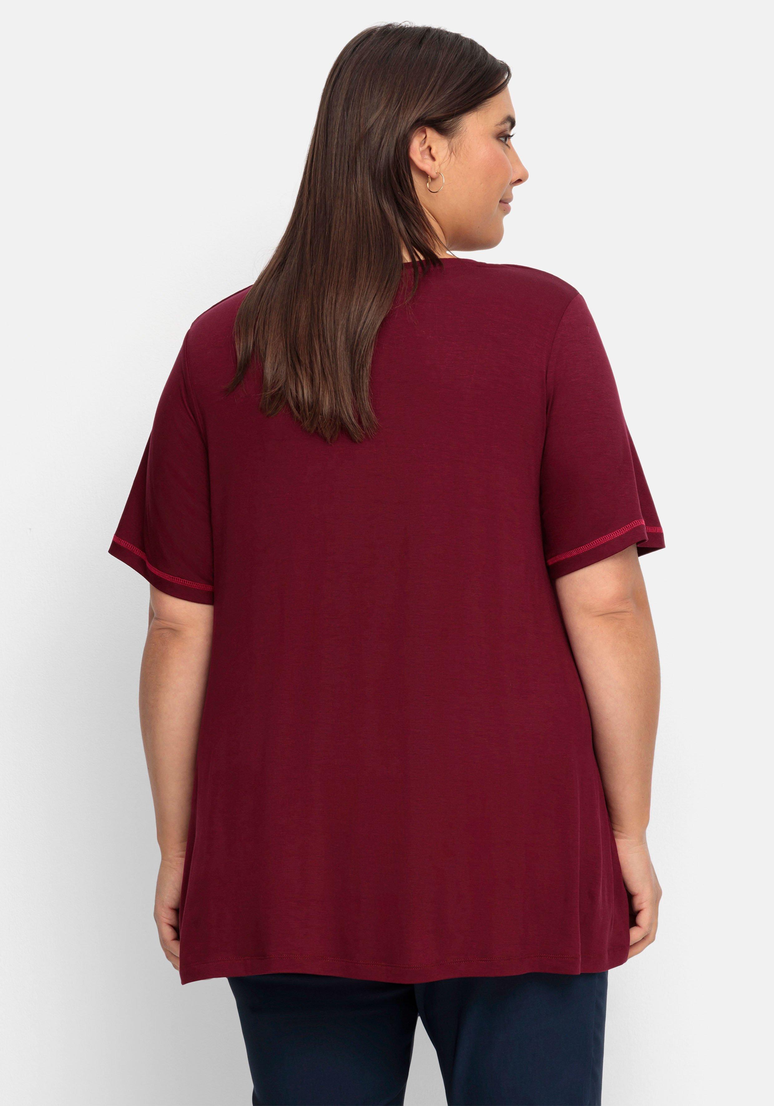 Stillshirt in Layer-Optik, mit Kontrastdetails