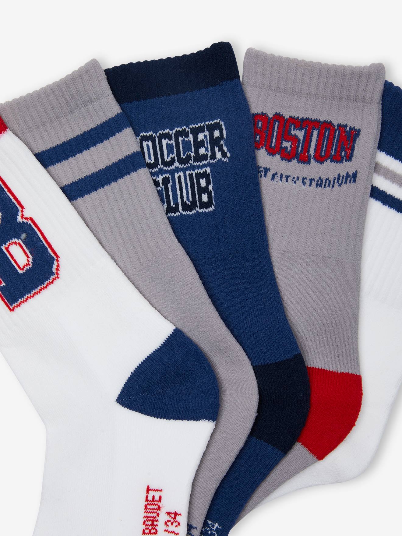 Pacote com 5 pares de meias esportivas brancas para meninos
