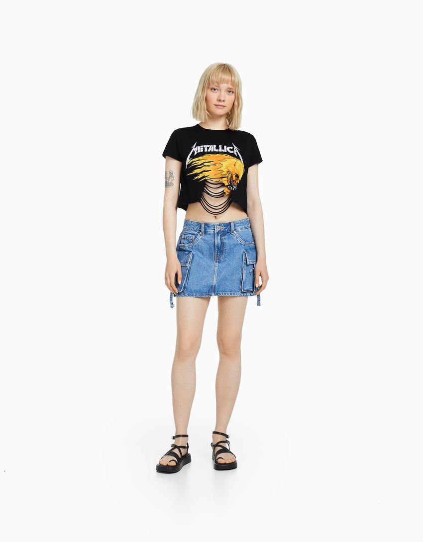 Camiseta de manga curta com estampa do Metallica