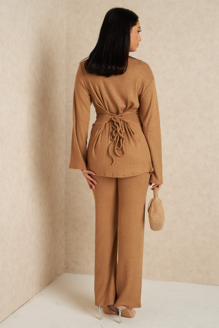 Ensemble 2 pièces ajustable ficelle dans le dos pull + pantalon camel