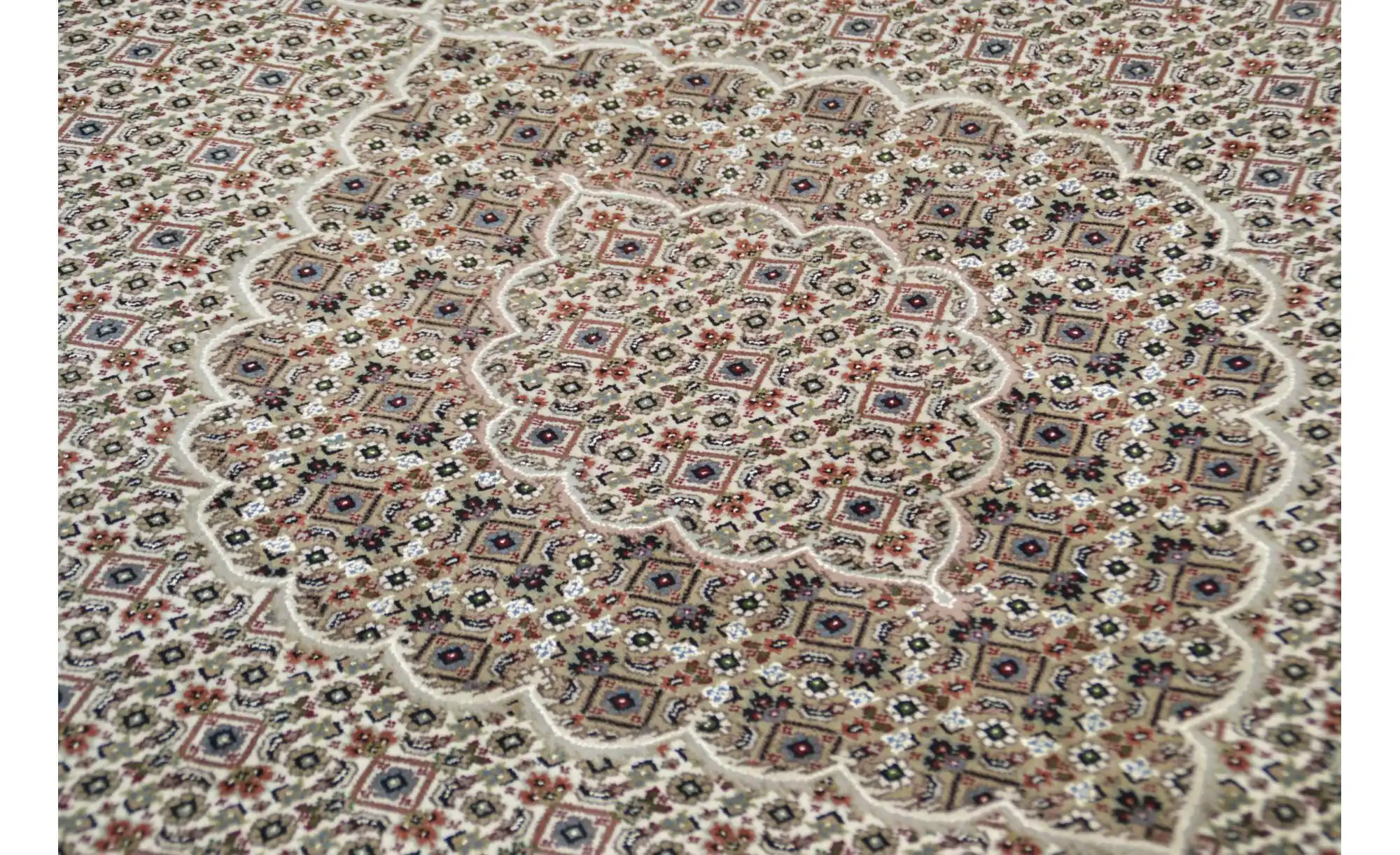 THEKO Orientteppich Sirsa Silk Tabriz