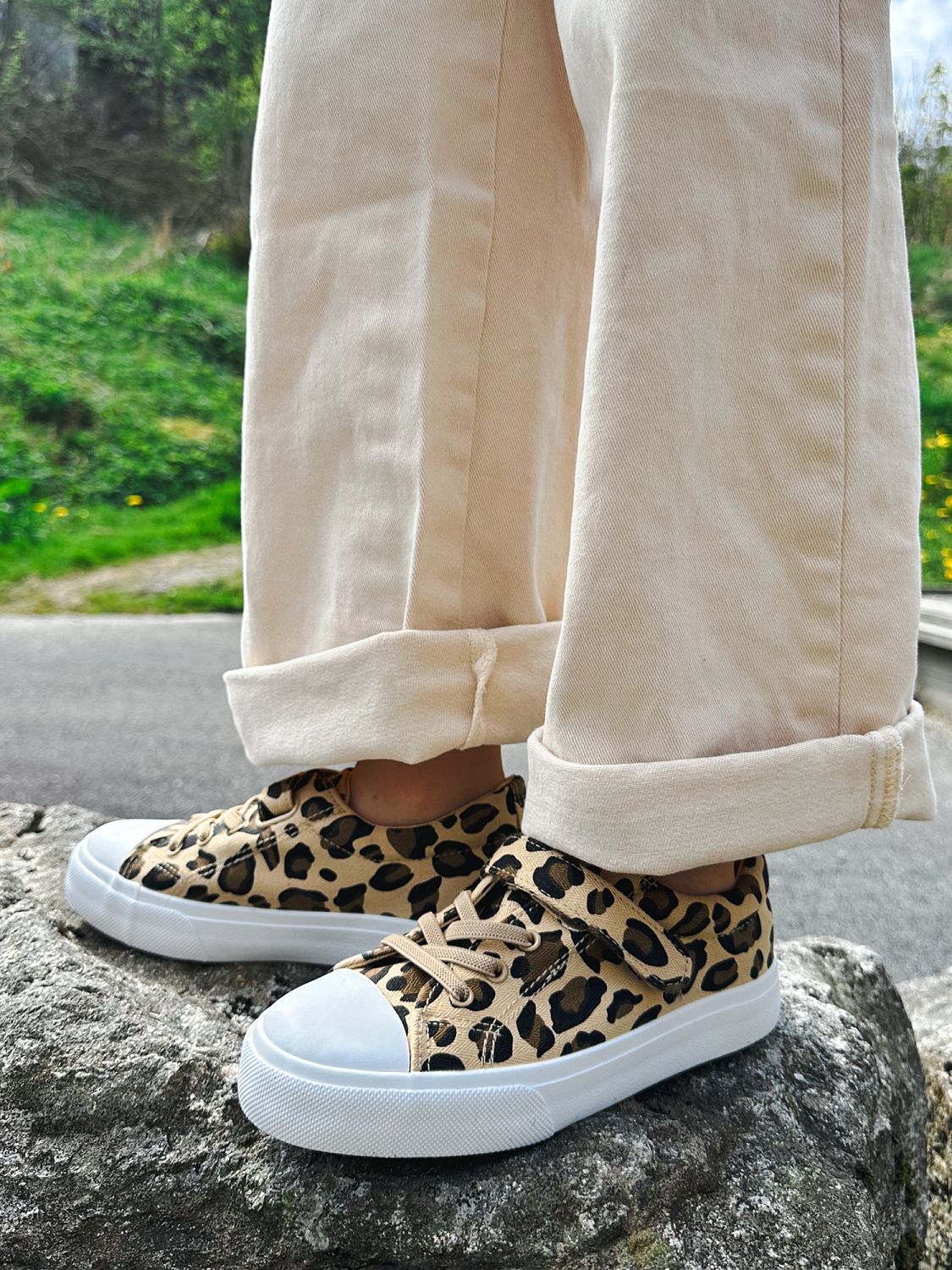 Duffy Canva Leopard Sneaker