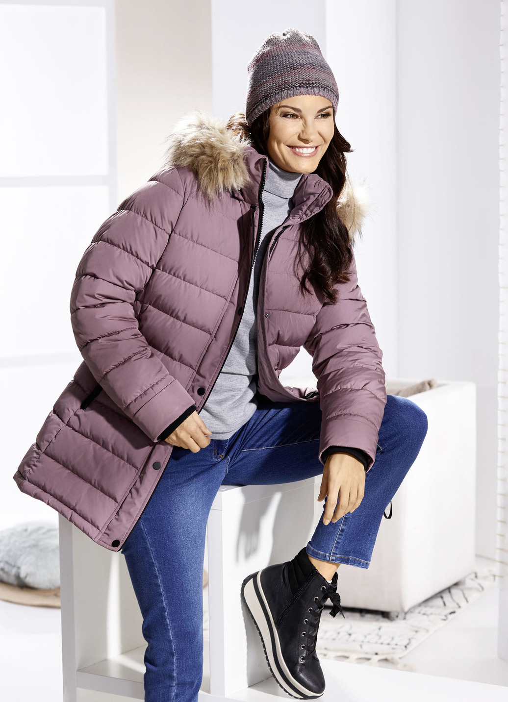 Funktions-Longjacke mit abnehmbarer Kapuze