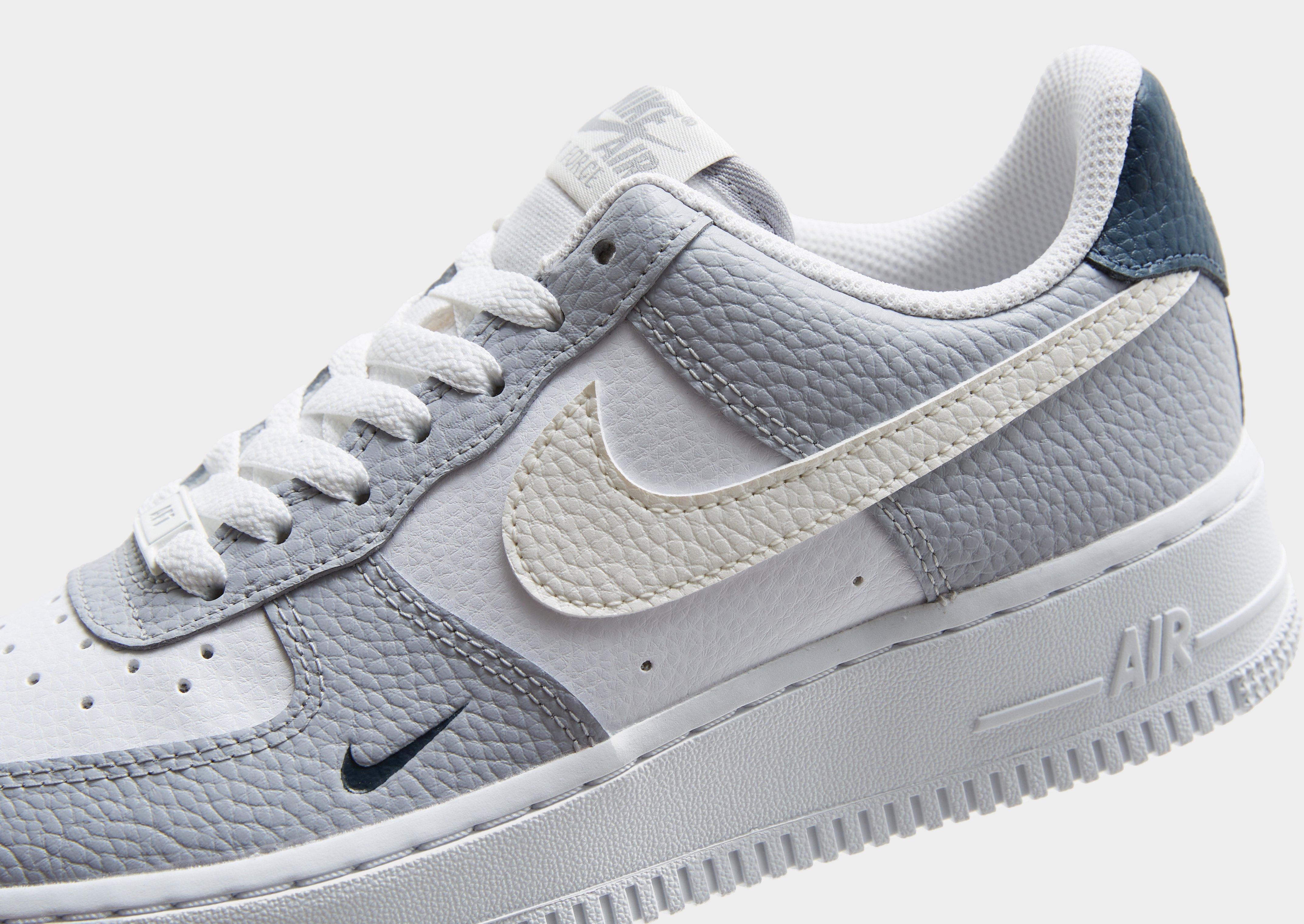 Nike Air Force 1 '07 Women's