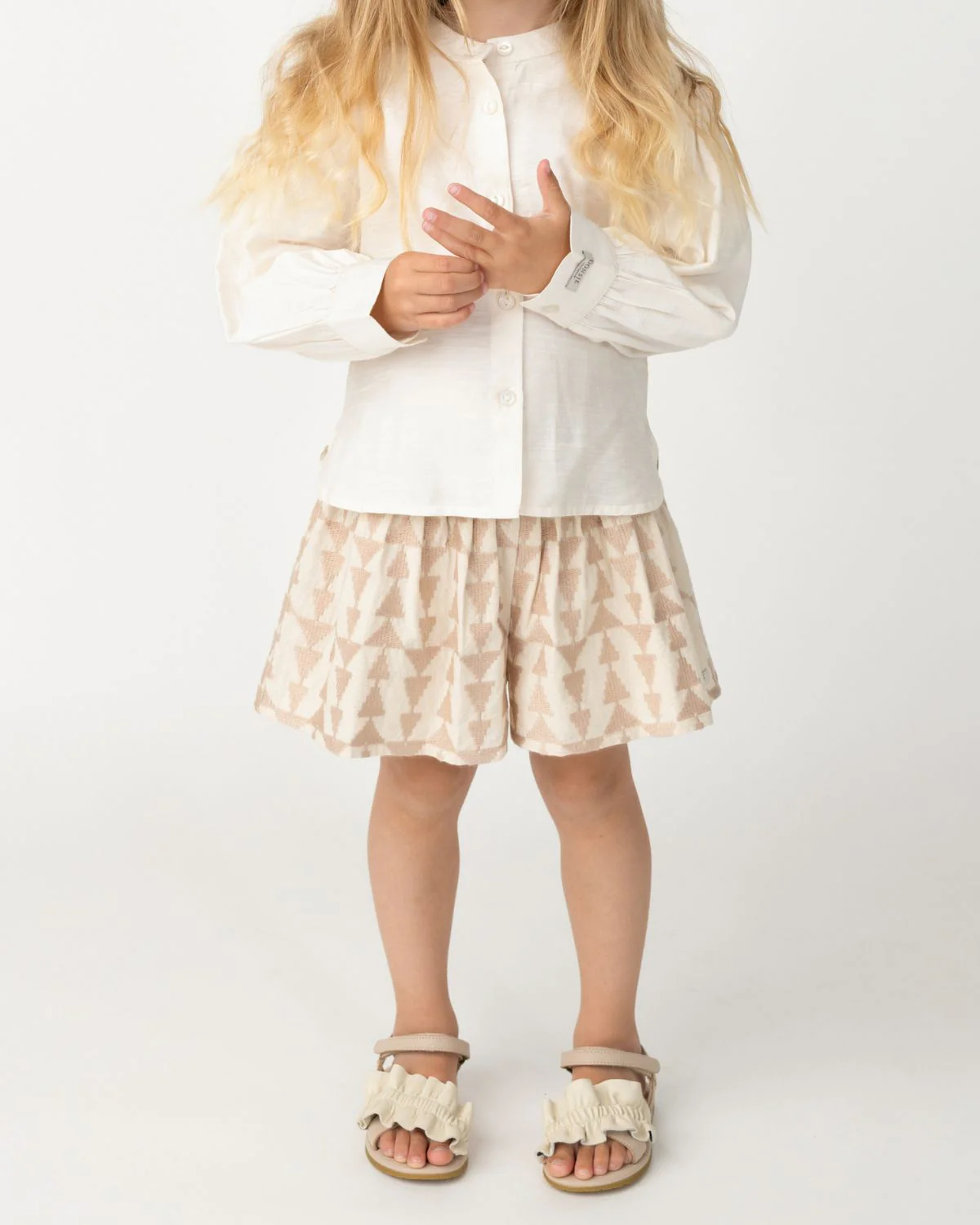 Joysa Shorts | Soft Sand - Rose Triangular