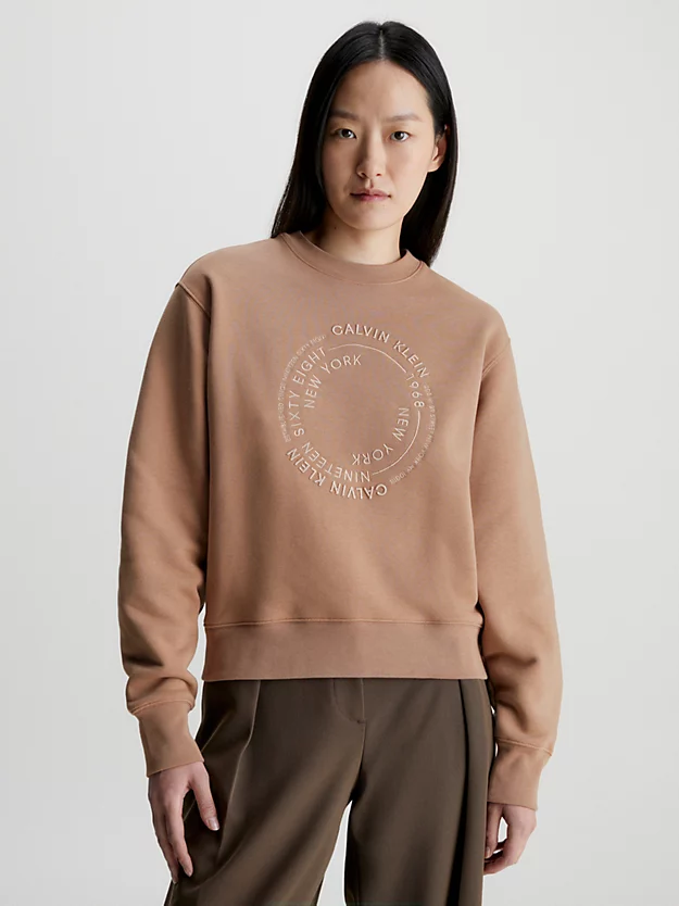 Moletom oversized com logo