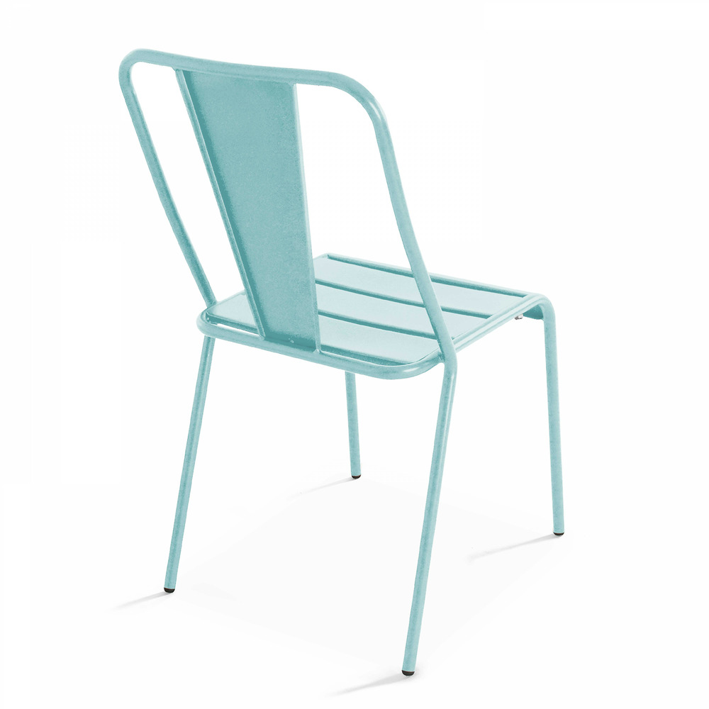 Chaise en métal turquoise