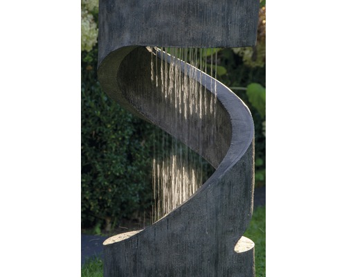 Design tuinfontein met LED-verlichting, 31,5 x 31,5 x 79,5 cm, kunststeen, grijs, inclusief slang en pomp.