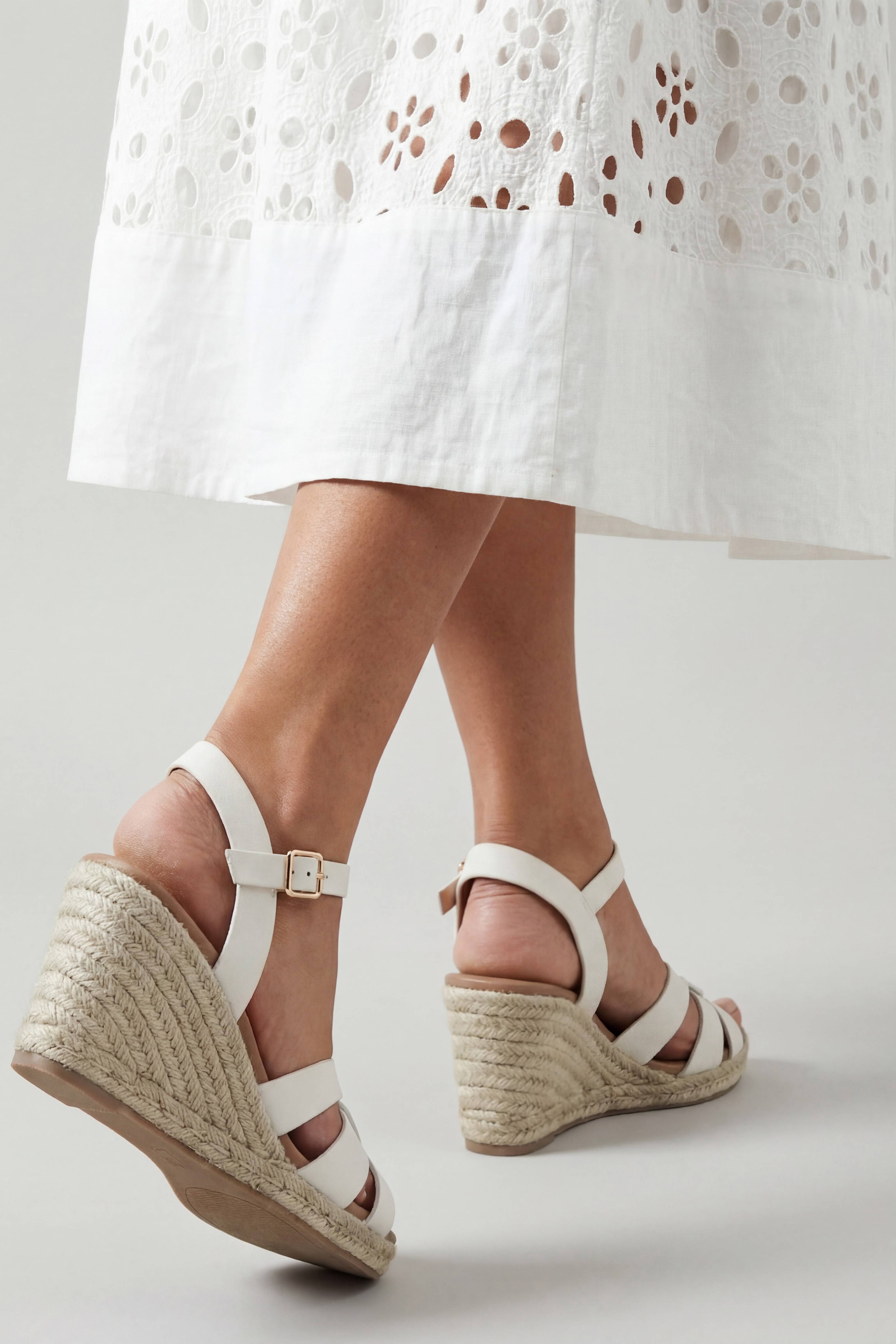 Wallis Sandales Compensées Espadrilles Danica à Lanières Croisées en synthétiquecuir
