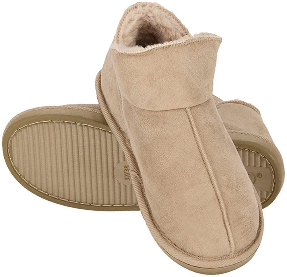 XQ Footwear Hausschuh »LADIES HOME BOOTS SUEDE«  mit Logoprägung und kuscheligen, wärmenden Innenfutter