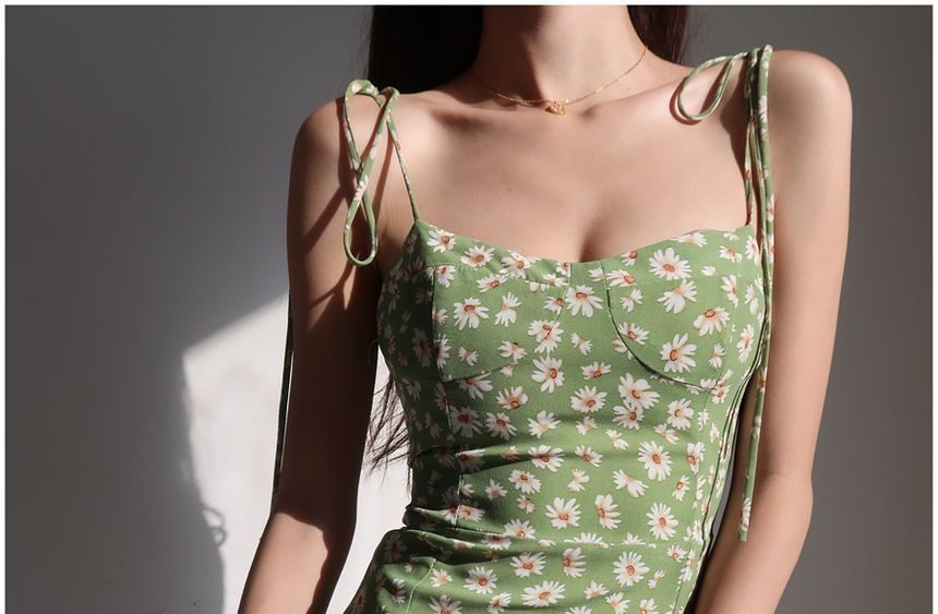 Honmizz - Spaghettibandjes bloemen slim-fit split midi-jurk