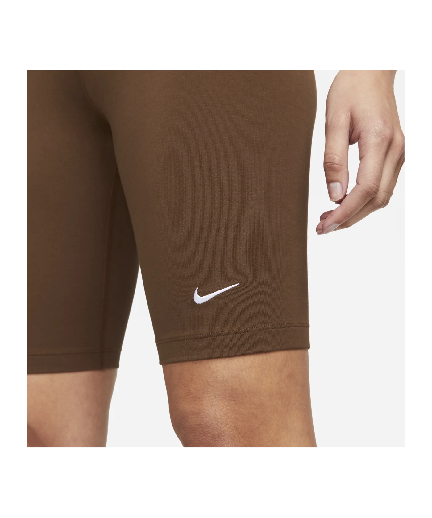 Nike Essential Biker Short Damen Braun F259