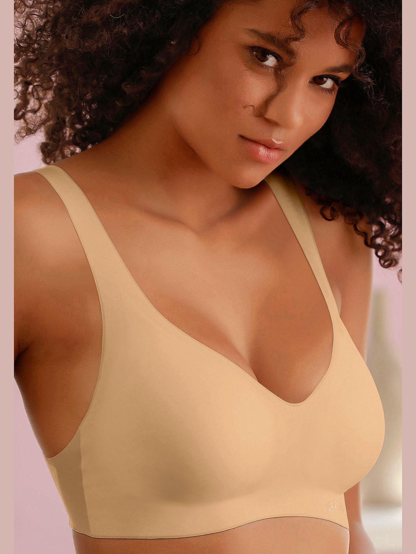Soutien-gorge sans armatures liberté de mouvement totale grâce à la microfibre douce avec haute élasticité