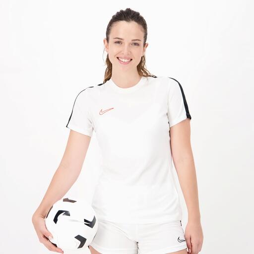 Nike Academy 23