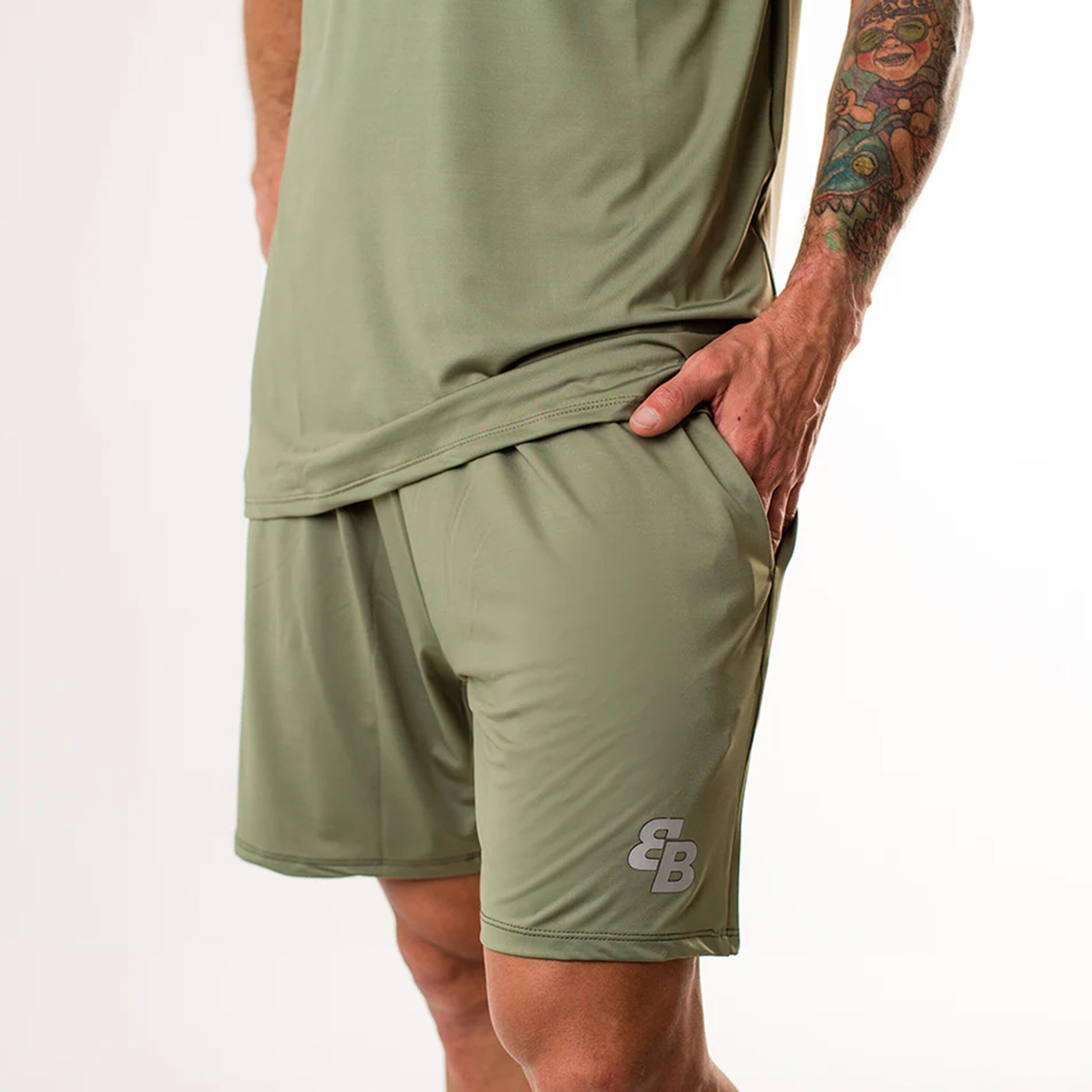 BB by Belen Berbel Olive Shorts Hommes - Vert Olive