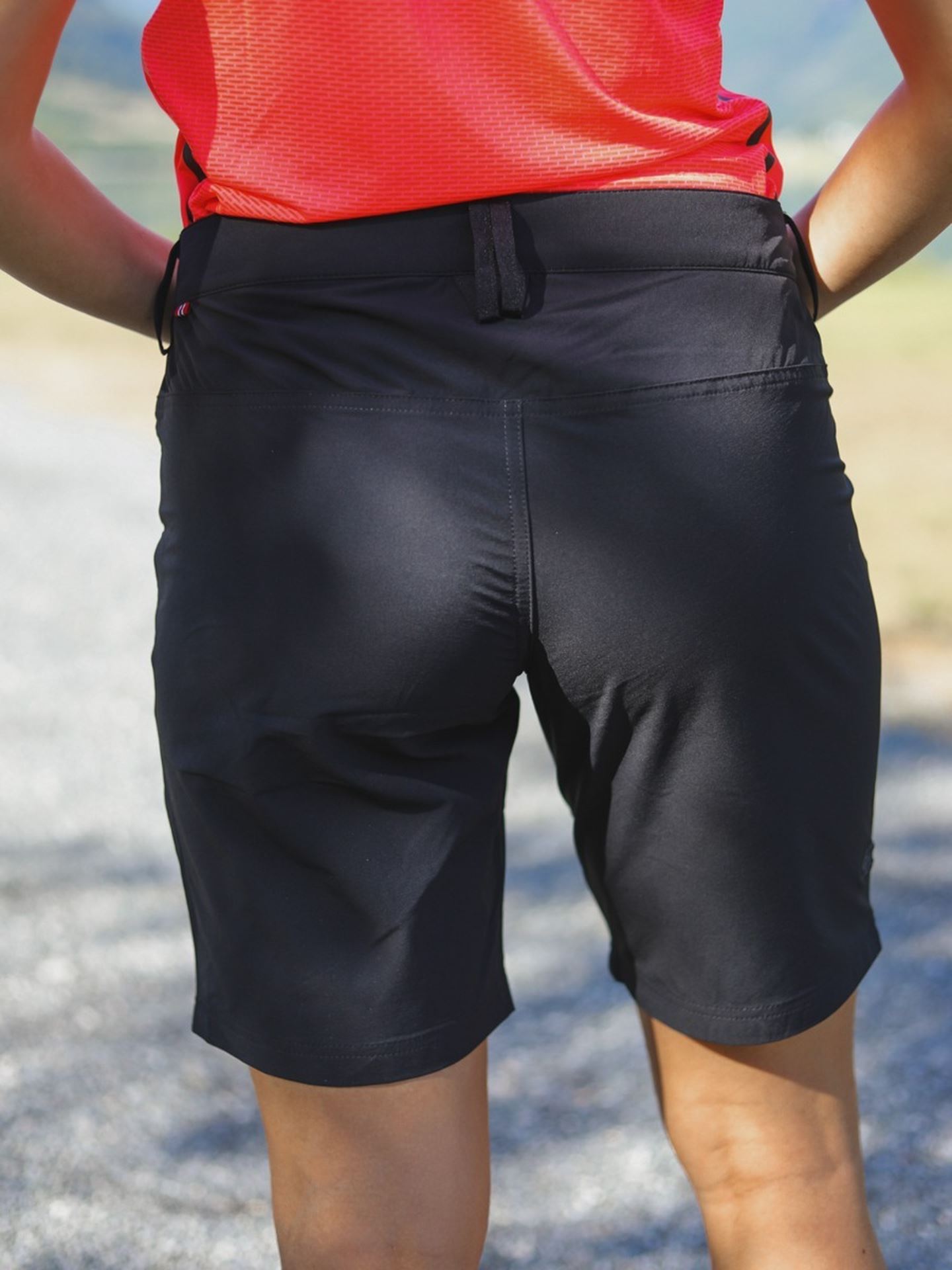 Moa Shorts