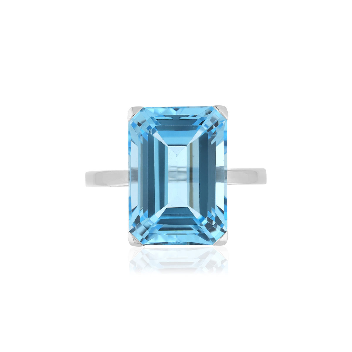 Bague or blanc 750, 1 Topaze bleue de 10,50 carats.