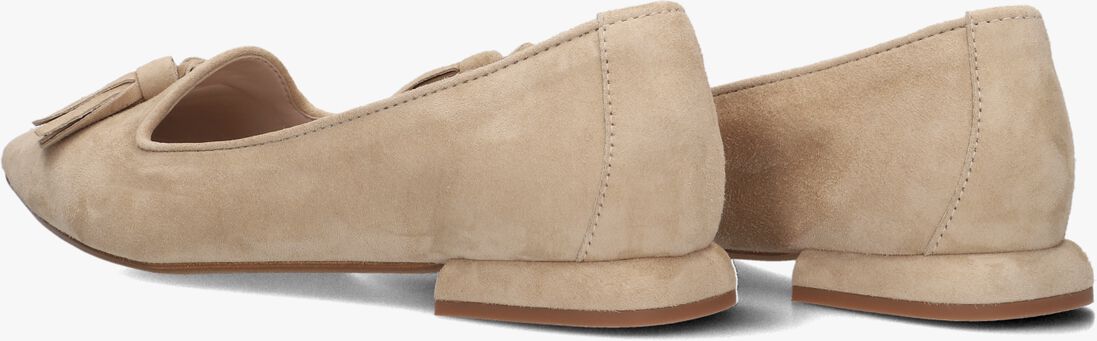 beige stefano lauran loafers pisa