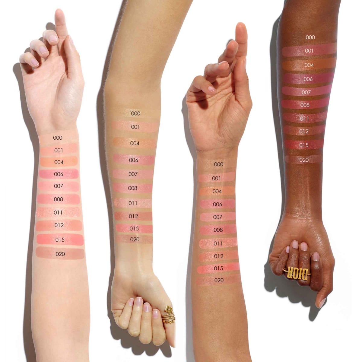 Dior Addict Lip Glow Dior Addict Lip Glow Baume à Lèvres Révélateur de Couleur Naturelle - Hydratation 24 h - 97 % d'Ingrédients d'Origine Naturelle