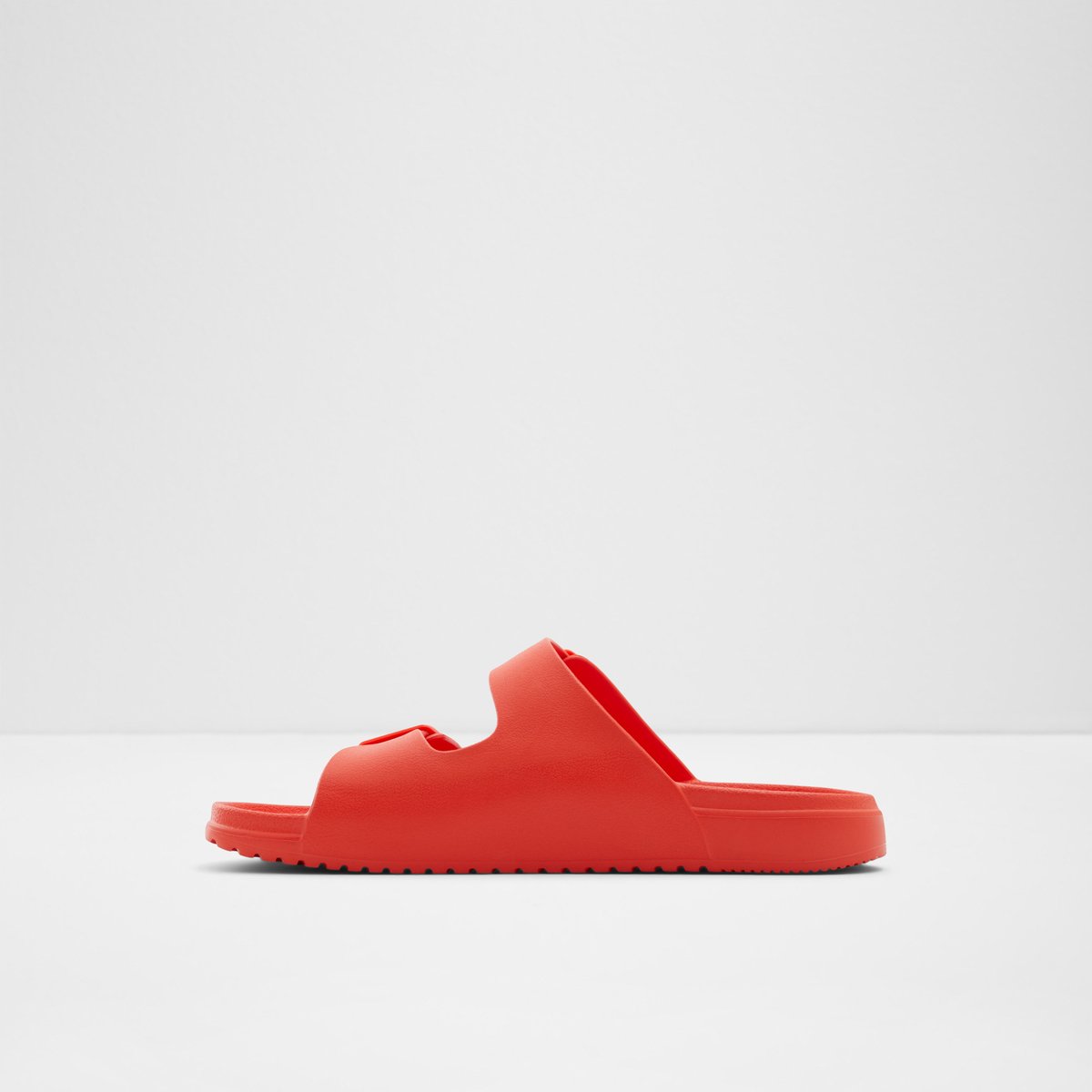 Hideo Red Men Slides