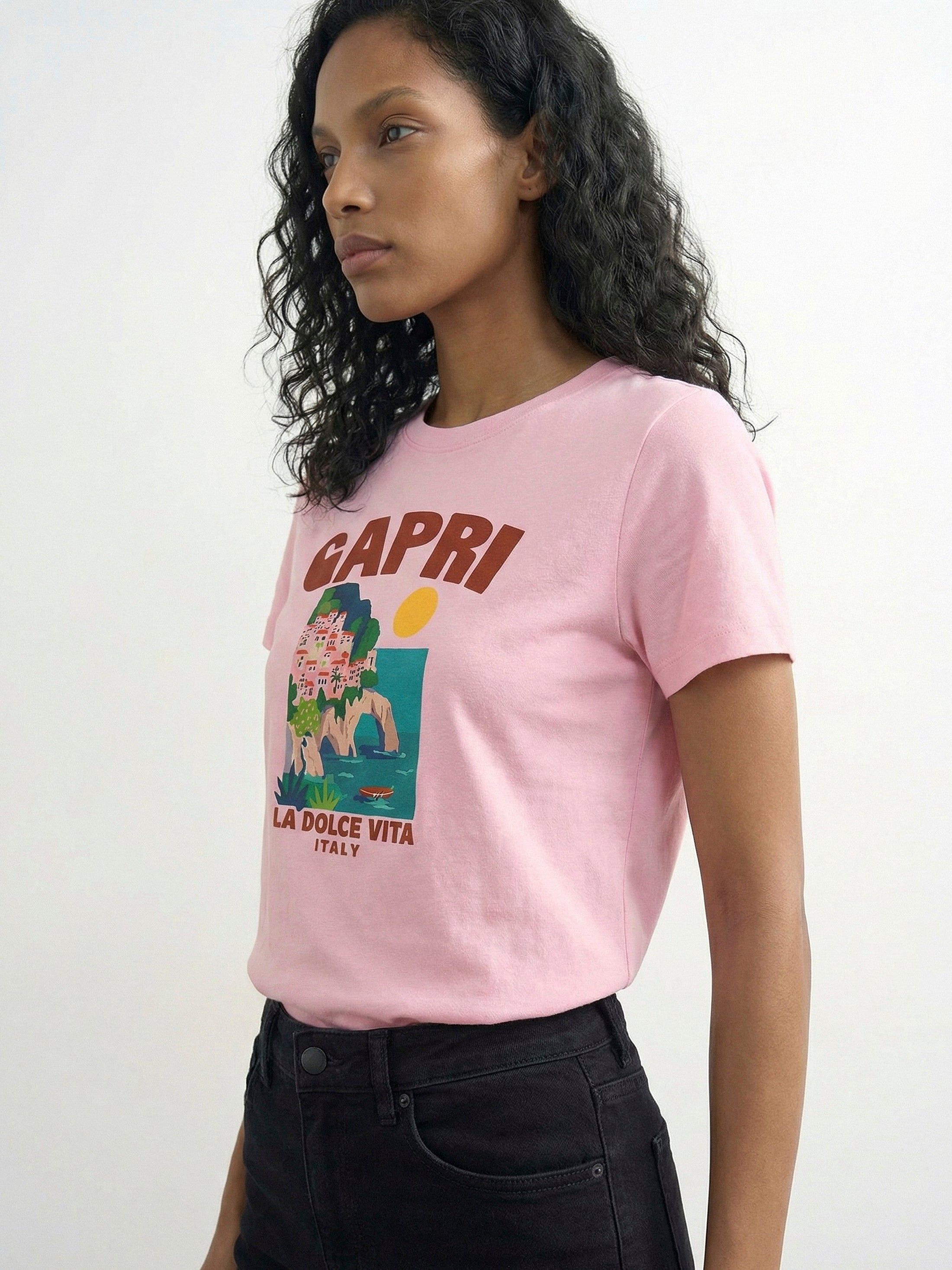 TSKIA T-shirts