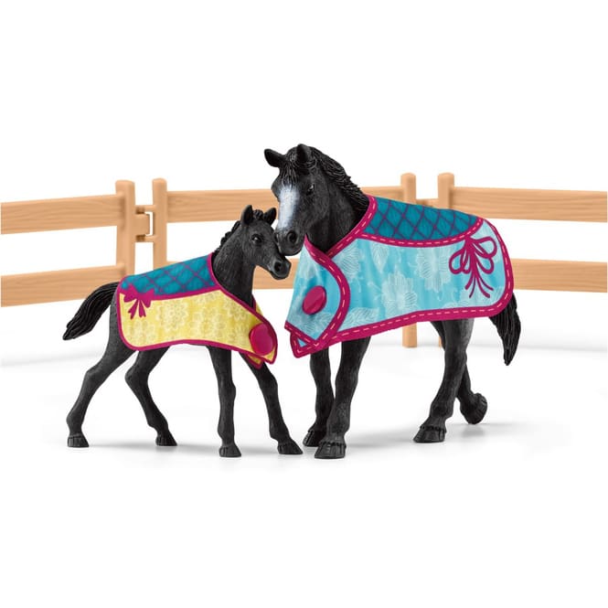 HORSE CLUB - Pferdebox mit Stute und Fohlen