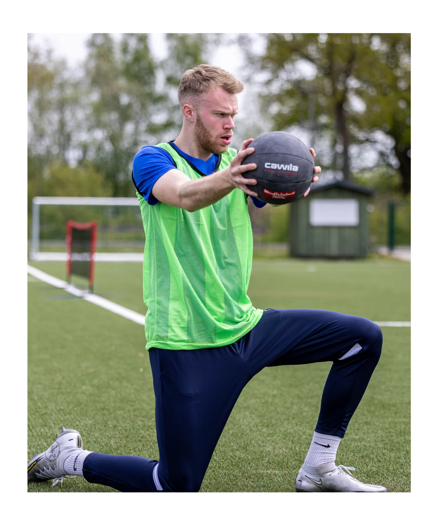 Cawila Medizinball PRO Training 1,0 Kg Schwarz