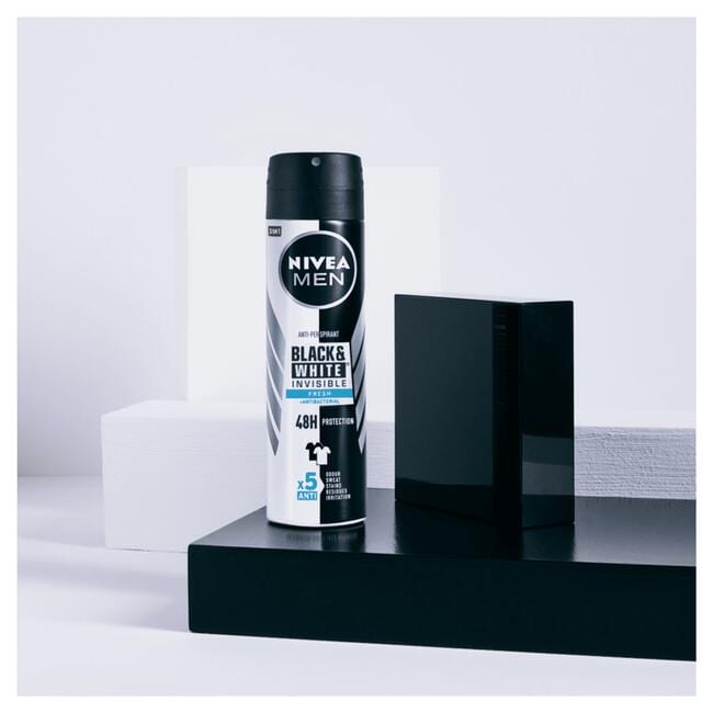 NIVEA MEN Invisible for Black & White Fresh Deodorant Spray 150 ML