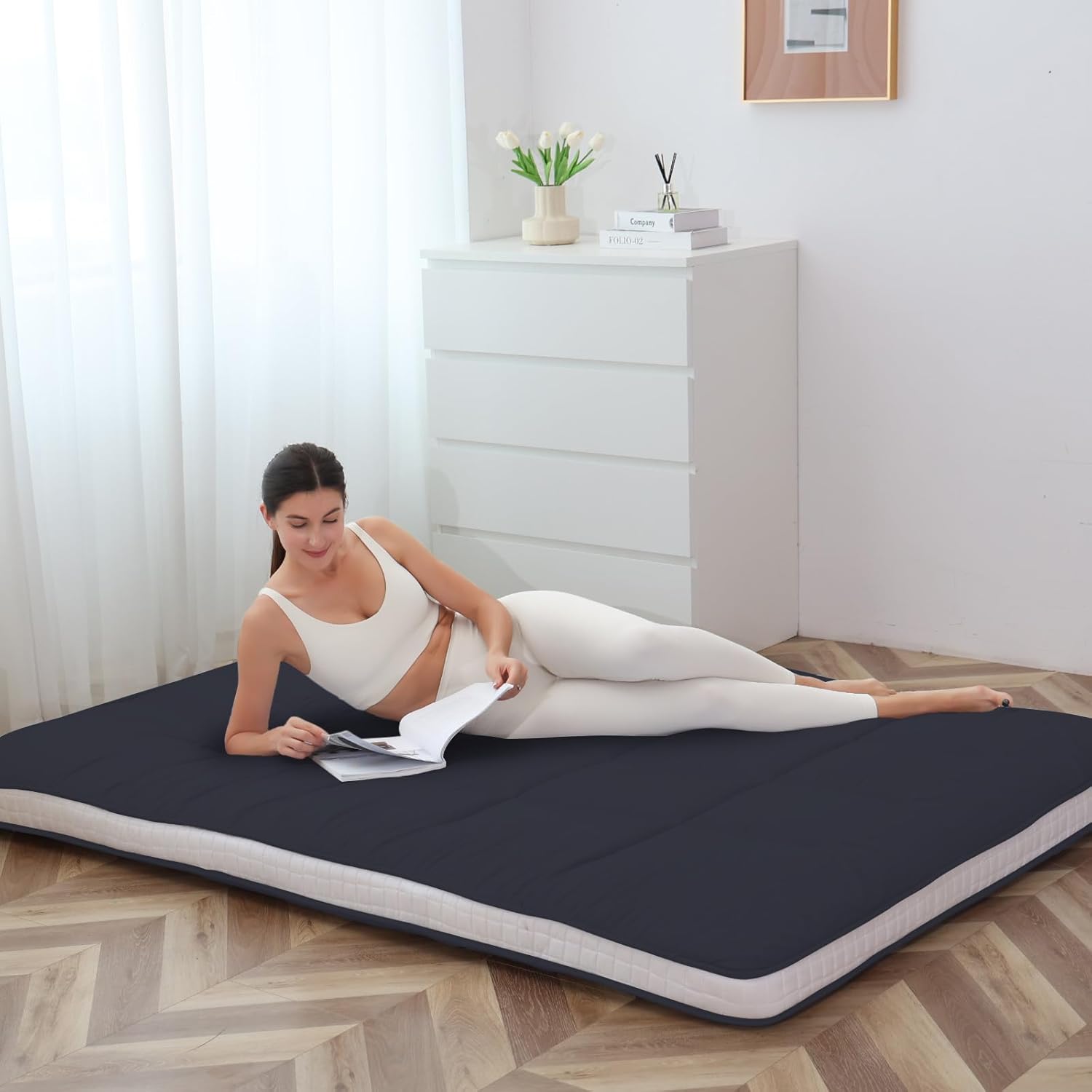 Futonmatratze 200 x 137 cm – Extra Dicke, Faltbare japanische Bodenmatratze – Memory-Schaum-Isomatte für Erwachsene – Tatami-Matte, geeignet für Camping und Gäste – Schwarz (10 cm)