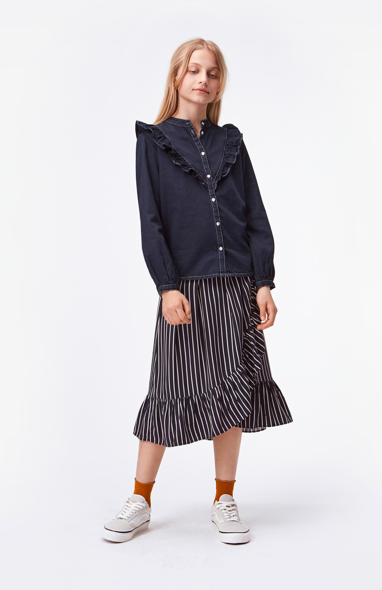 Blondie - Vertical BW Stripe