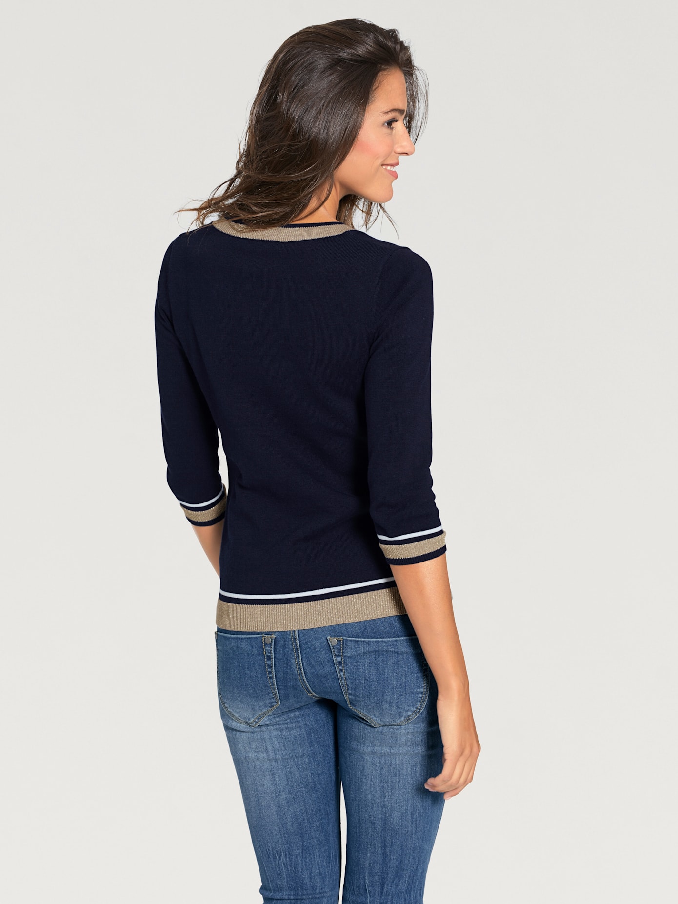 Pull col rond superbe fil brillant