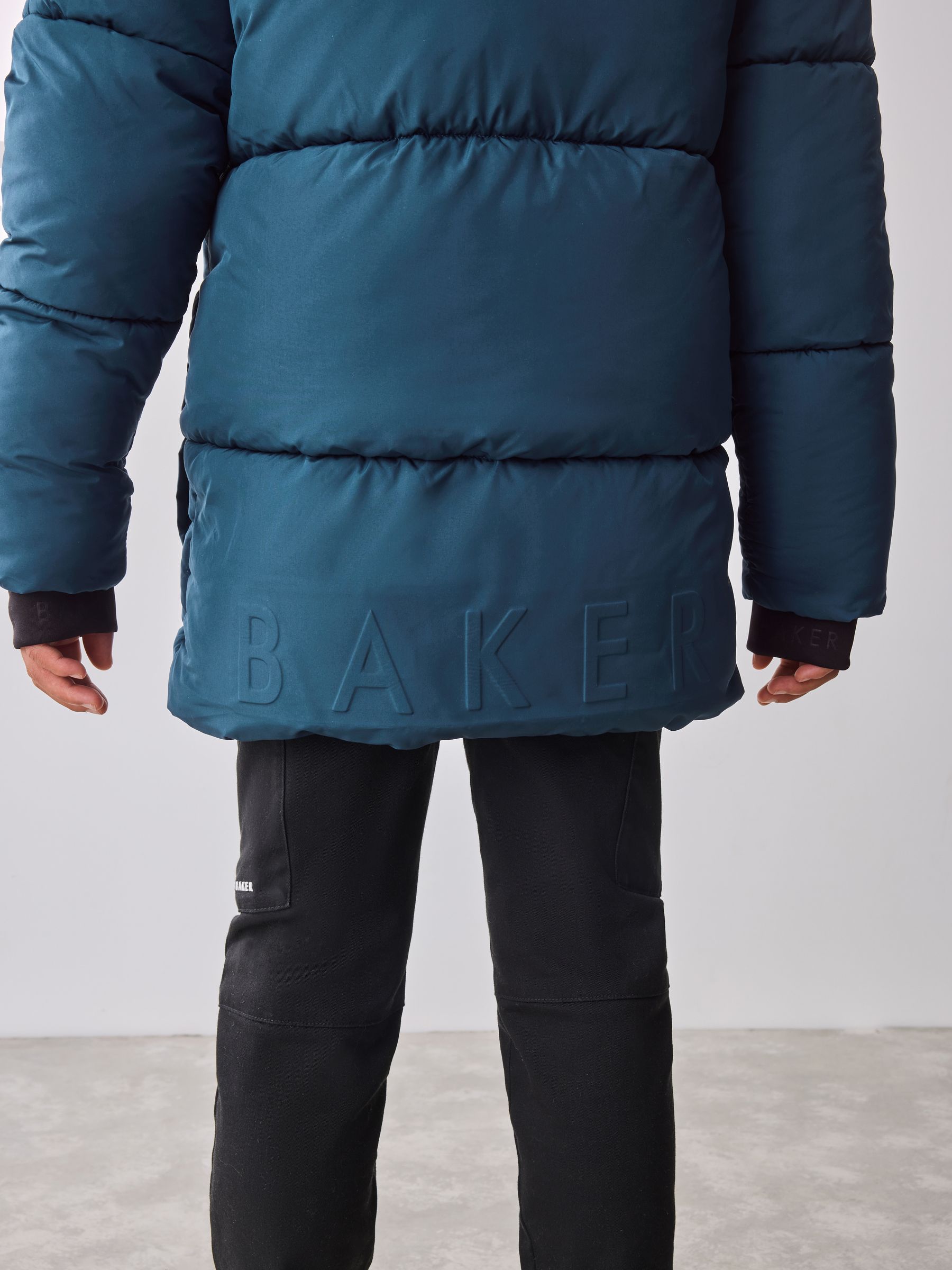 Baker by Ted Baker - Blauwe, halflange, gewatteerde en waterafstotende jas