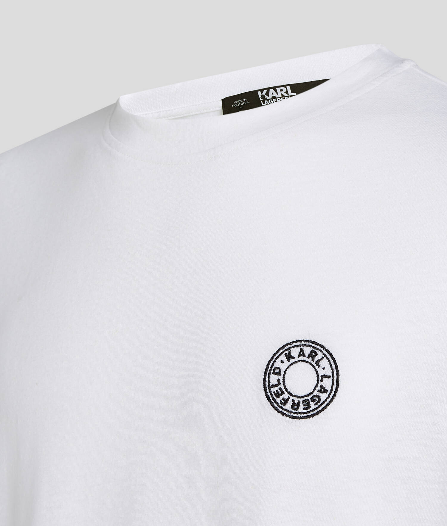 T-SHIRT À PETIT LOGO ROND