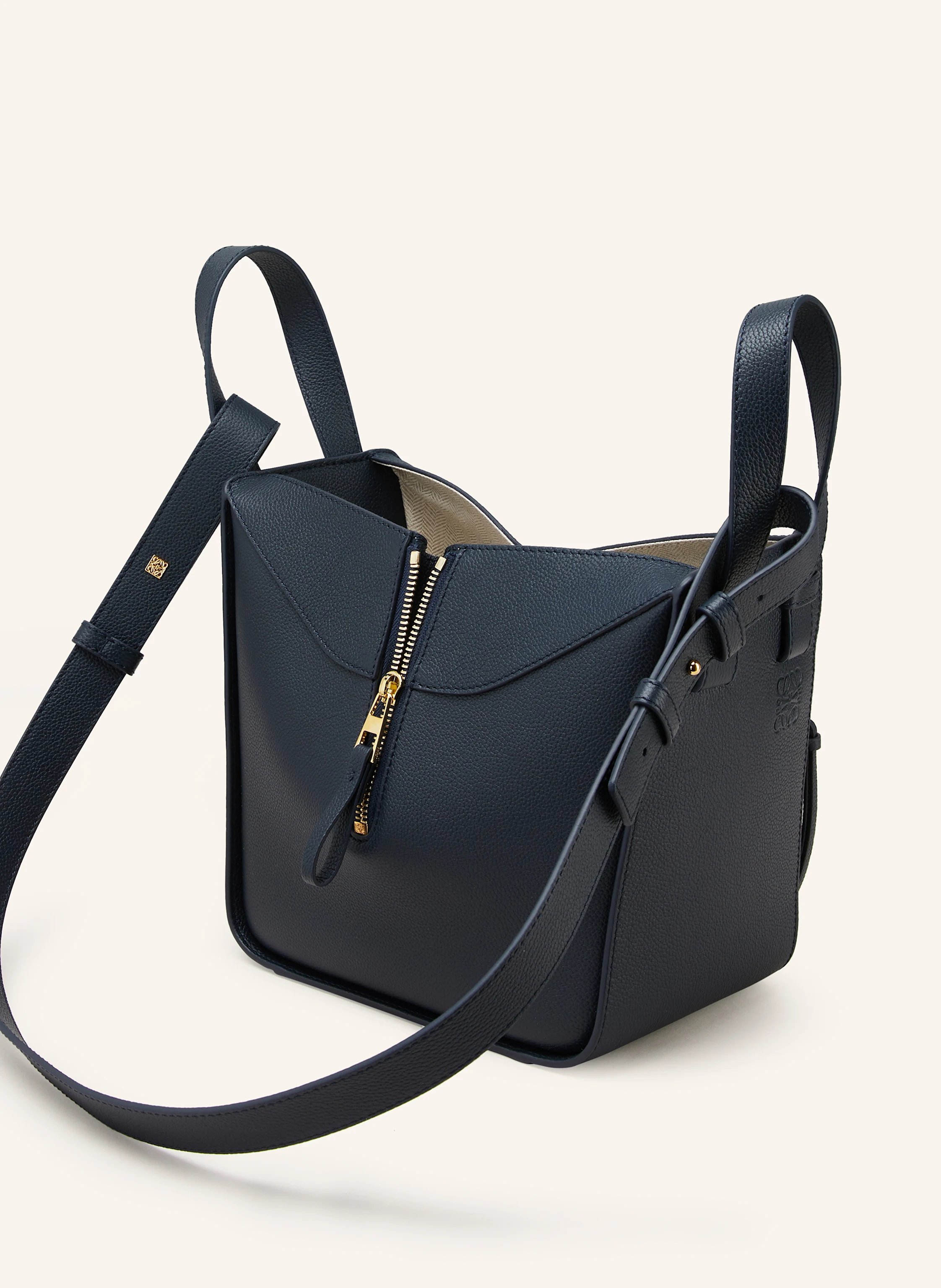 LOEWE Handtasche HAMMOCK SMALL