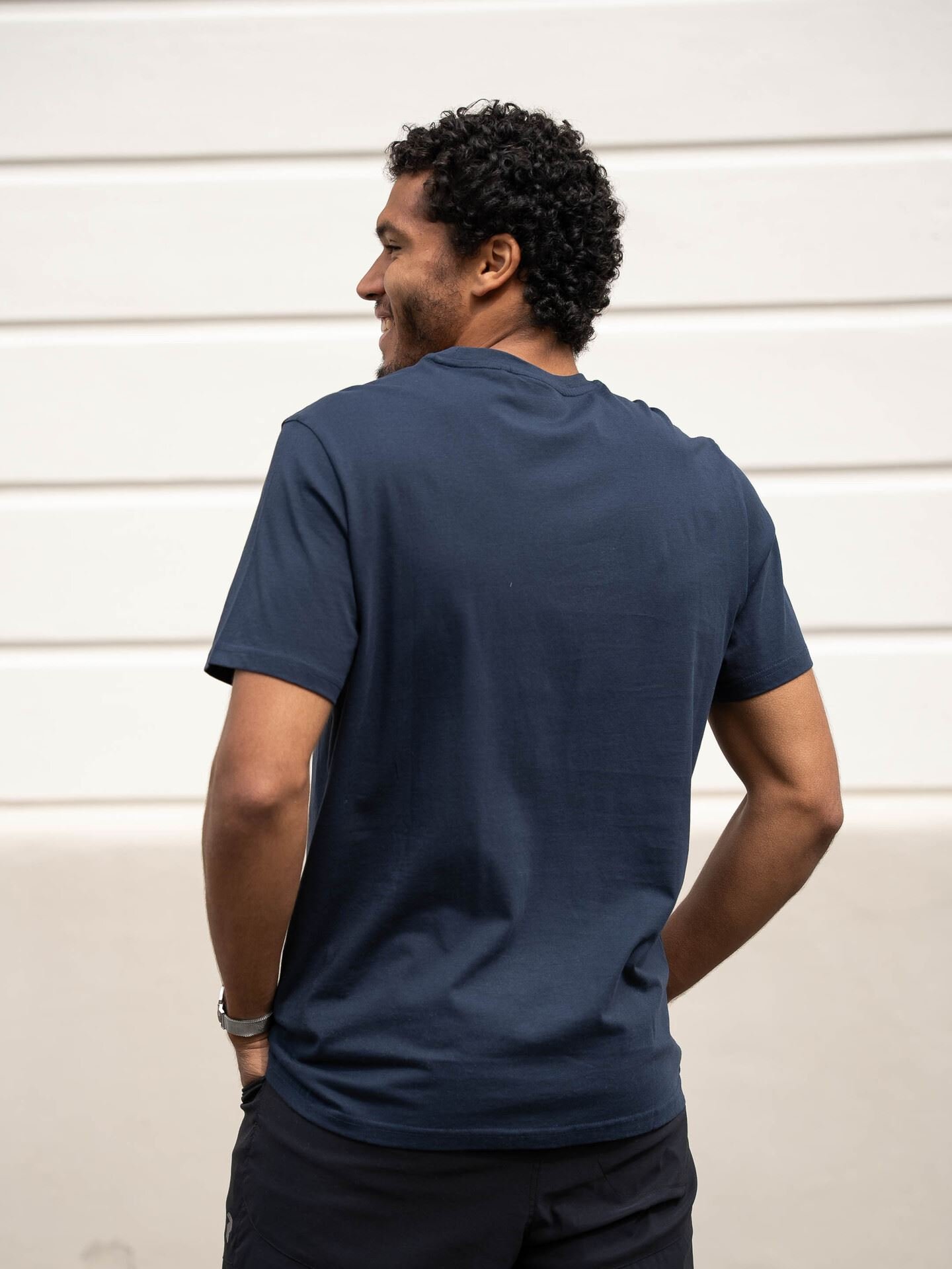 Logo Tee
