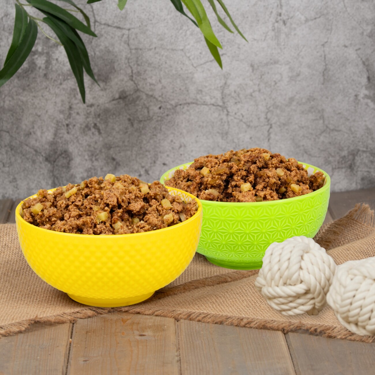 Lyra Pet Lecker.Pet Gino's Saftige Fleischmahlzeit mit Huhn & Kartoffeln Hundefutter Nassfutter 6x400 g
