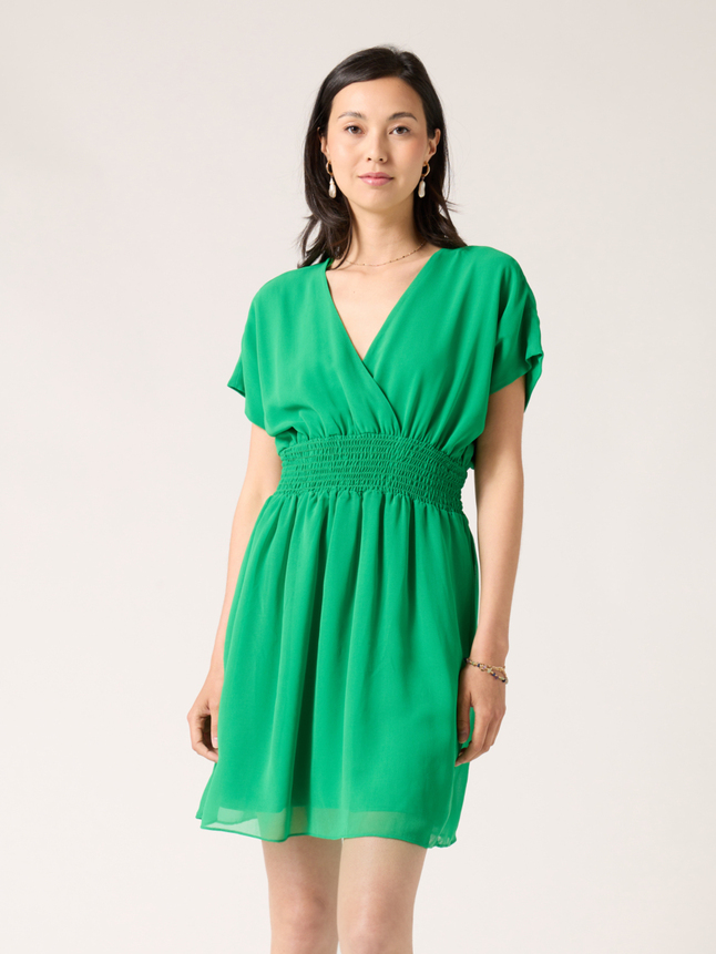 Robe courte cintrée