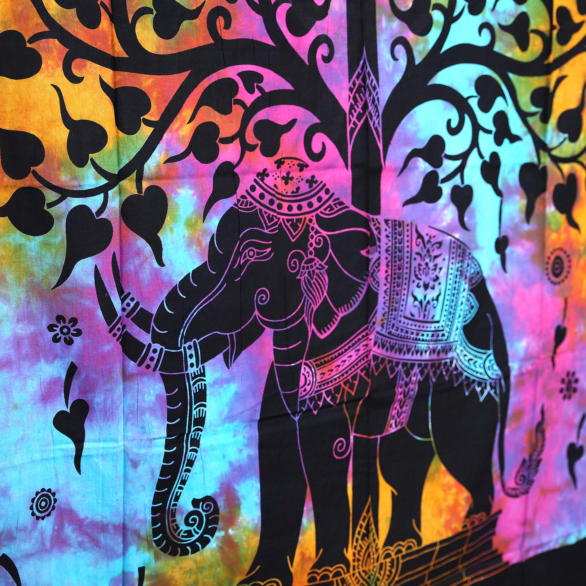 Multifunktionstuch 'Elefant & Baum des Lebens', multicolor, schwarz, B 137 cm, H 213 cm von fischer's lagerhaus